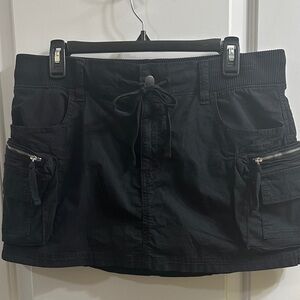 BNWT American Eagle Outfitters Black Cargo Skort